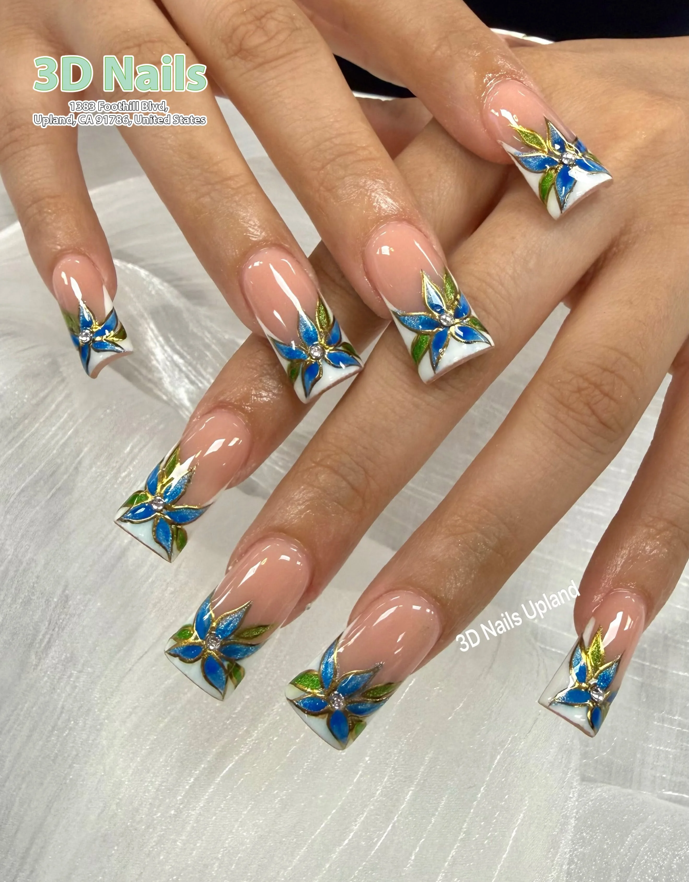 Nail colours